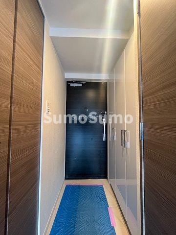 玄関　落ち着いた玄関です