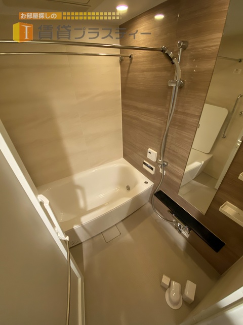 バス・シャワールーム　一日の疲れを癒してくれる憩いの場。