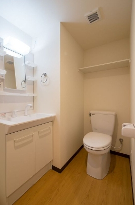 トイレ　シンプルなトイレ！