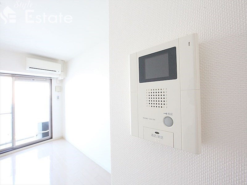 セキュリティ　モニター付きインターホン