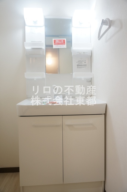 洗面設備　独立洗面台なら落ち着いて身支度ができます☆