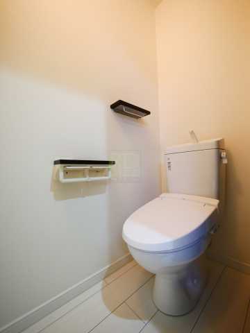 トイレ　KIフラット3