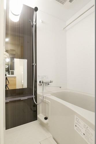 バス・シャワールーム　日々の疲れを癒すお風呂です♪