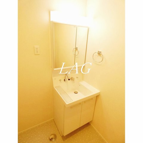 洗面設備　洗面台です。