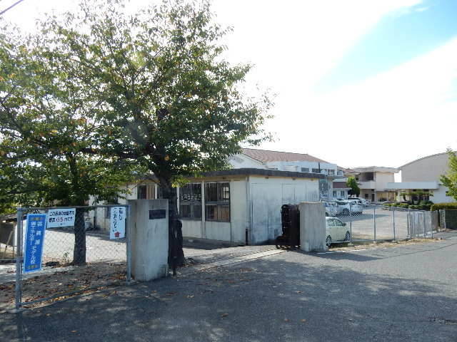 小学校　玉野市立大崎小学校（小学校）まで1324m