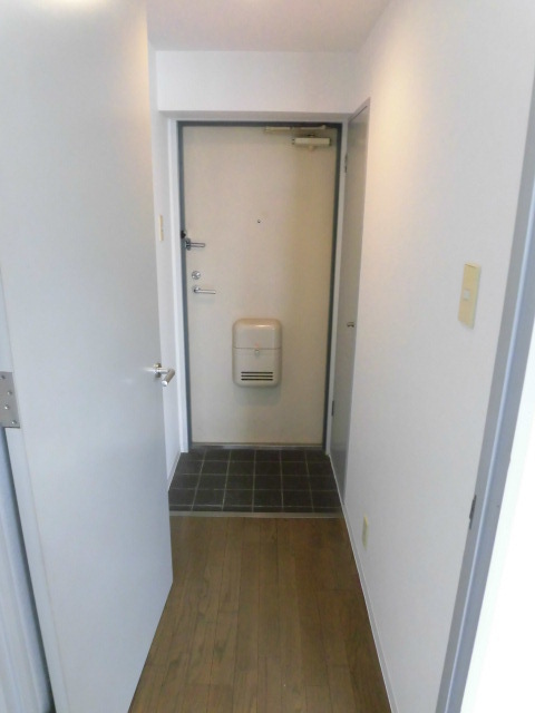 玄関　玄関スペースも余裕が有ります