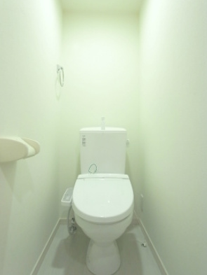 トイレ　リブリ・コスズ