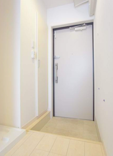 玄関　リブリ・コスズ