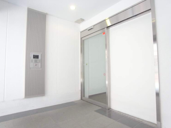 エントランス　リブリ・コスズ