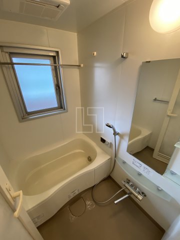 バス・シャワールーム　クロスレジデンス大阪新町　浴室