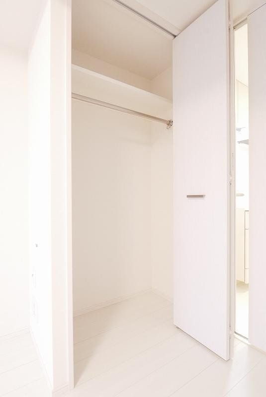 セキュリティ　収納