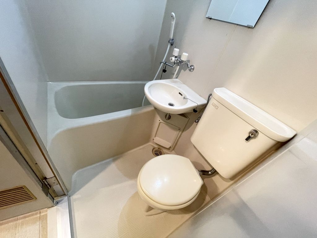 バス・シャワールーム　同仕様