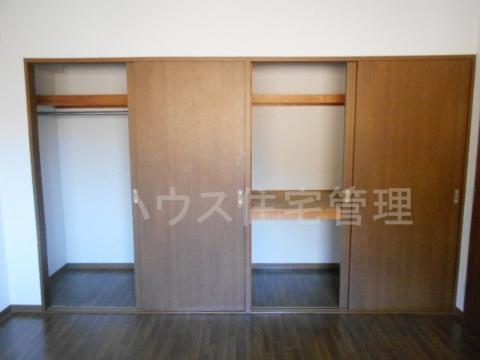 収納　クローゼット