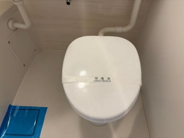 トイレ　※同建物内・別タイプの参考写真です。