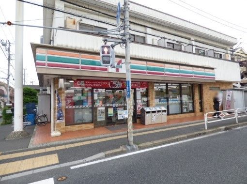 コンビニ　セブンイレブン浦安当代島店（コンビニ）まで180m