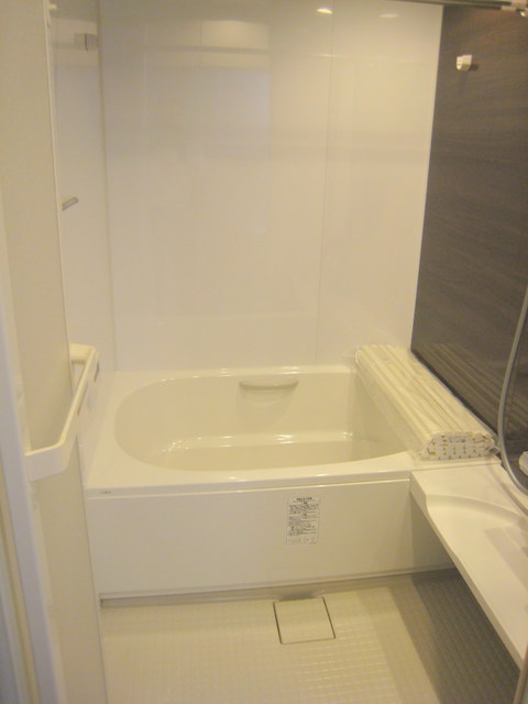 バス・シャワールーム　★浴室乾燥機、追炊き機能付バスルーム★