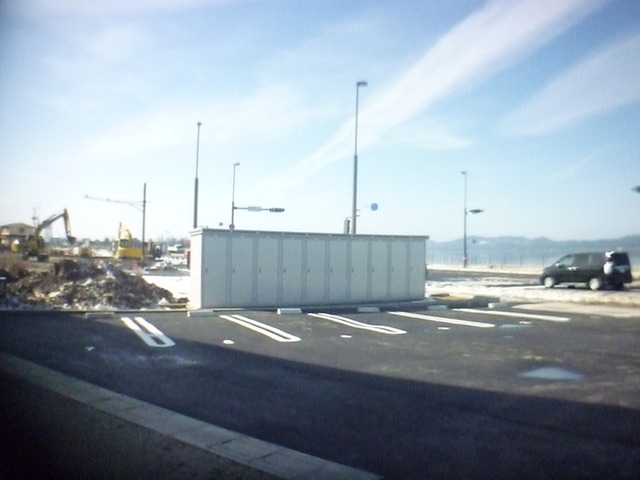 駐車場　駐車場