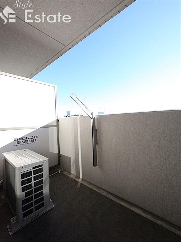 バルコニー　バルコニー