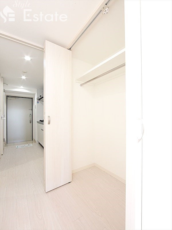 収納　クローゼット