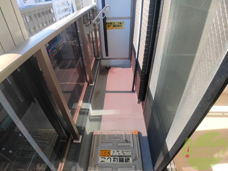 バルコニー　バルコニーです。洗濯物を干したり一息ついたりできますね！