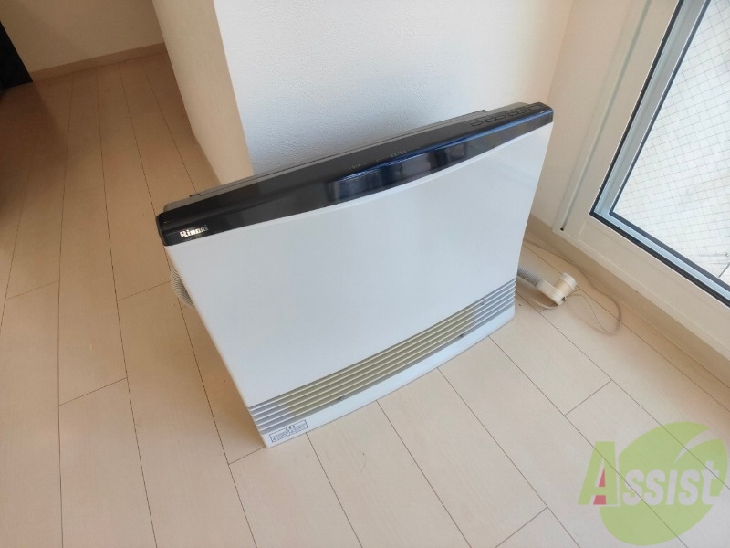 その他設備　都市ガス温水ルームヒーターで暖かく過ごせますよ！