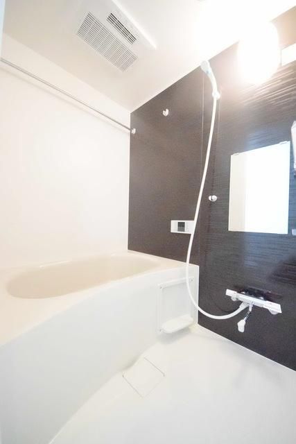 バス・シャワールーム　バスルーム