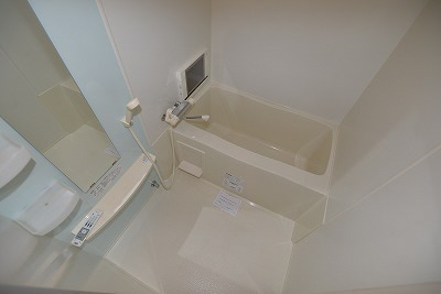 バス・シャワールーム　写真は同マンションの別のお部屋のものです