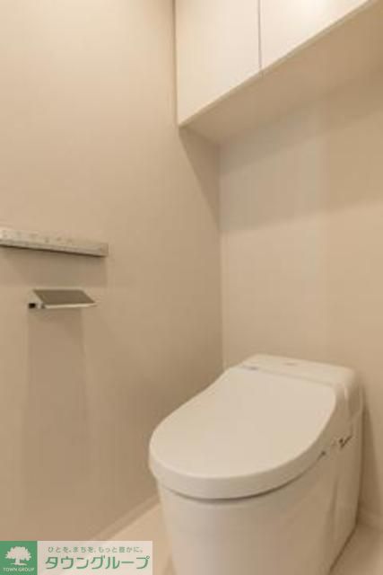 トイレ　※写真は同タイプ住戸です。