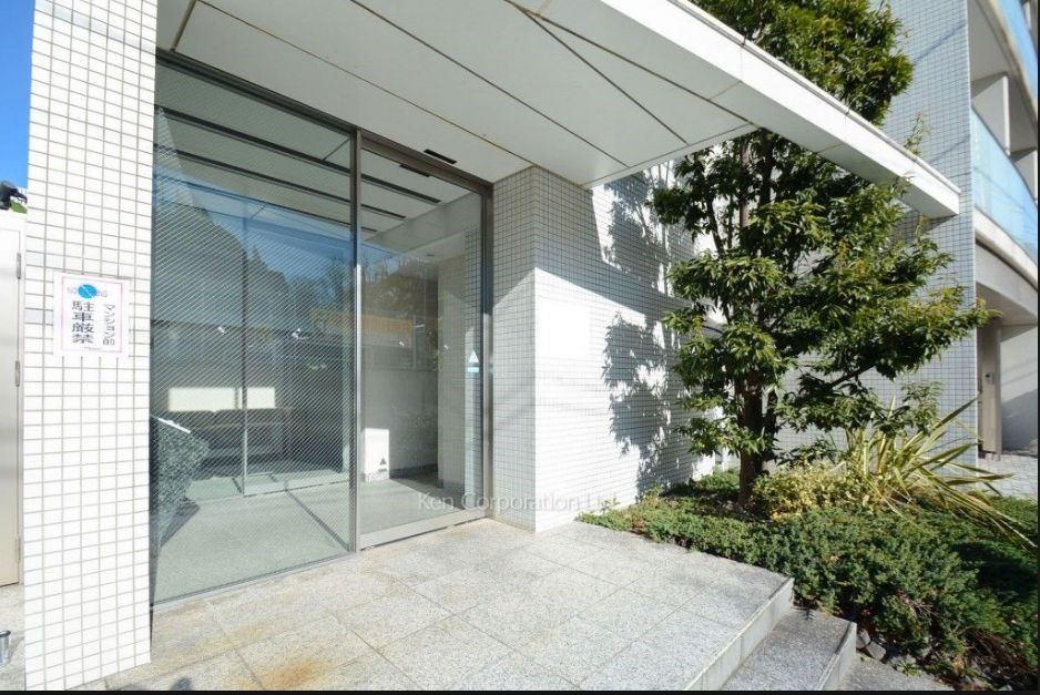 エントランス　【見学予約受付中】