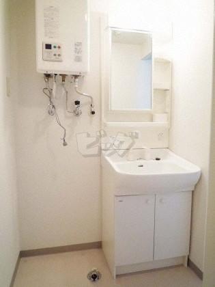 洗面設備　シャンドレはもはや必須アイテムですね♪