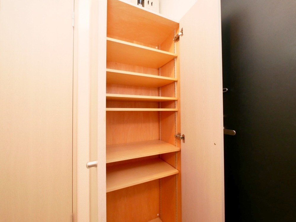 その他　大容量のシューズボックスが付いています♪