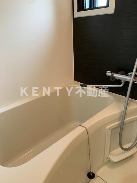 バス・シャワールーム　お風呂で日々の疲れを落としましょう