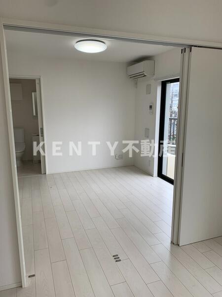 居室・リビング　おしゃれな居間です