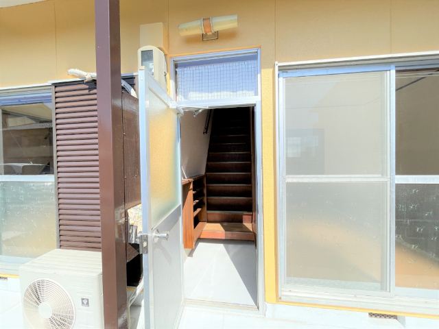 玄関　シューズボックス付き