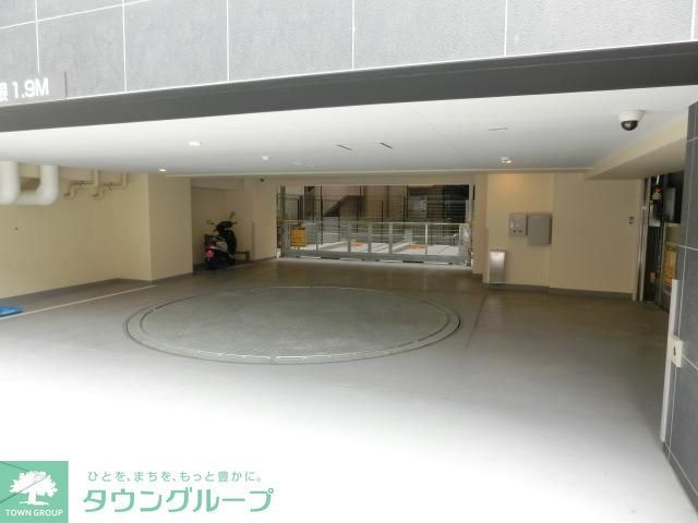 駐車場　駐車場