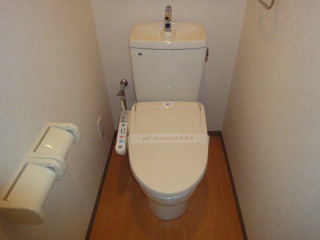 トイレ　シャワー付トイレ（イメージ）