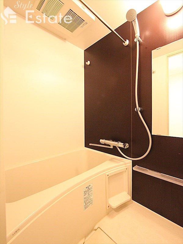 バス・シャワールーム　バスルーム