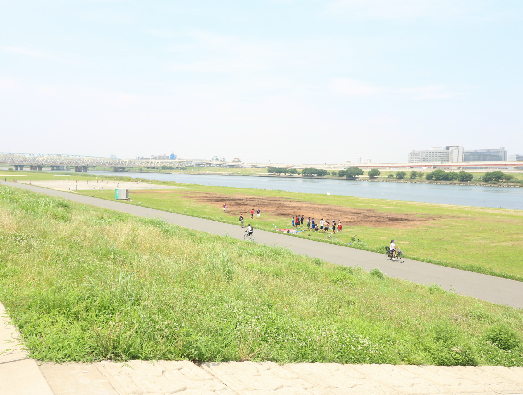 公園　荒川日ノ出町緑地（公園）まで1853m