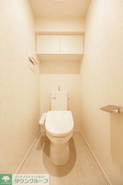 トイレ　※写真は同タイプ住戸です。