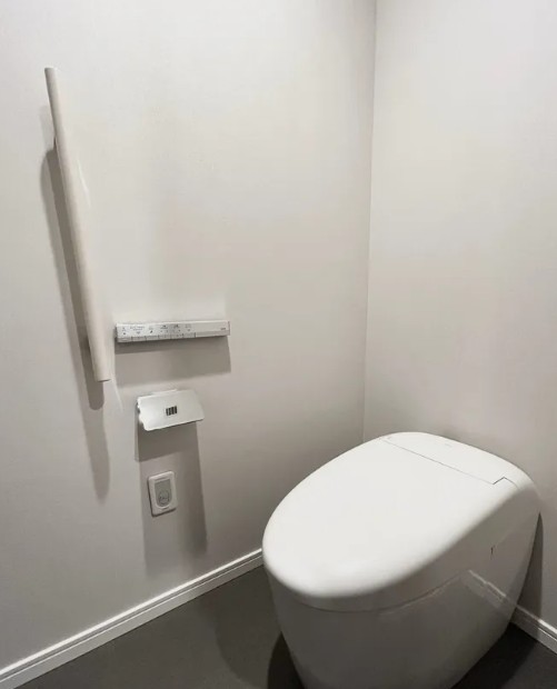 トイレ　参考写真