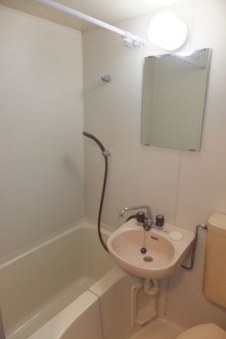 バス・シャワールーム　★　ゆったりバスタイム　★