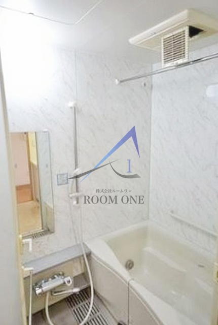 バス・シャワールーム　お風呂です。