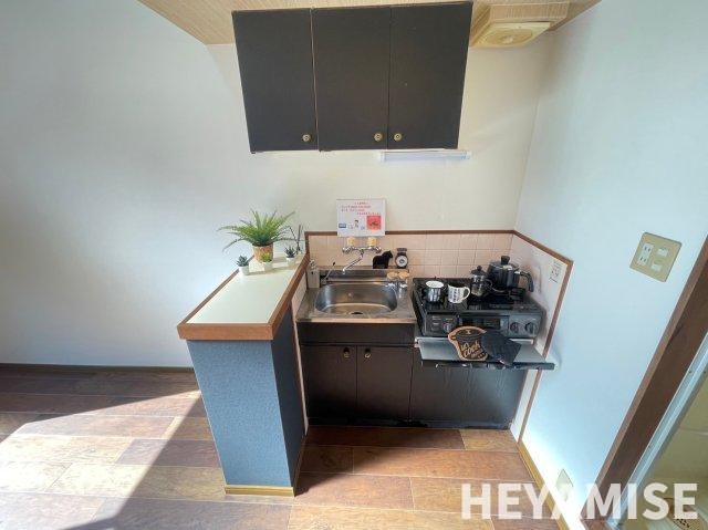 キッチン　※別の階のお部屋の参考画像です※現況を優先します