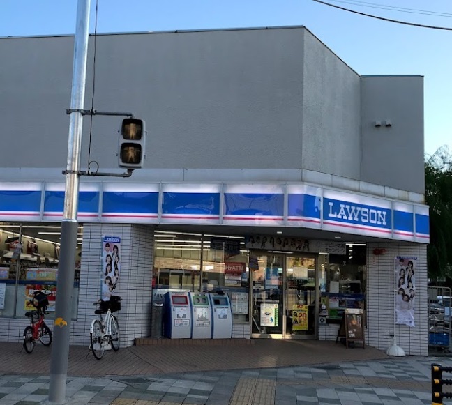 コンビニ　ローソン 豊中服部西町三丁目店（コンビニ）まで200m