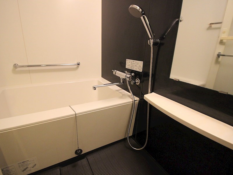 バス・シャワールーム　別部屋参考写真