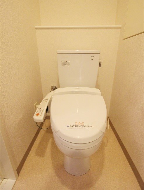 トイレ　別部屋参考写真