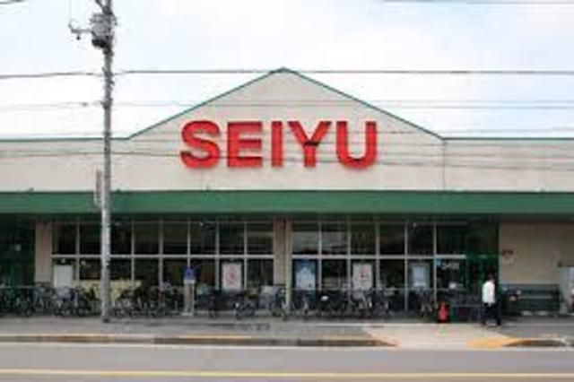 スーパー　西友足立島根店（スーパー）まで877m