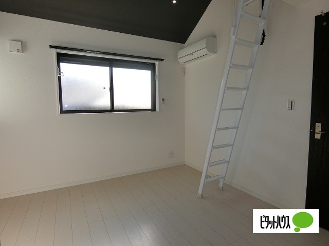 居室・リビング　フローリングです！