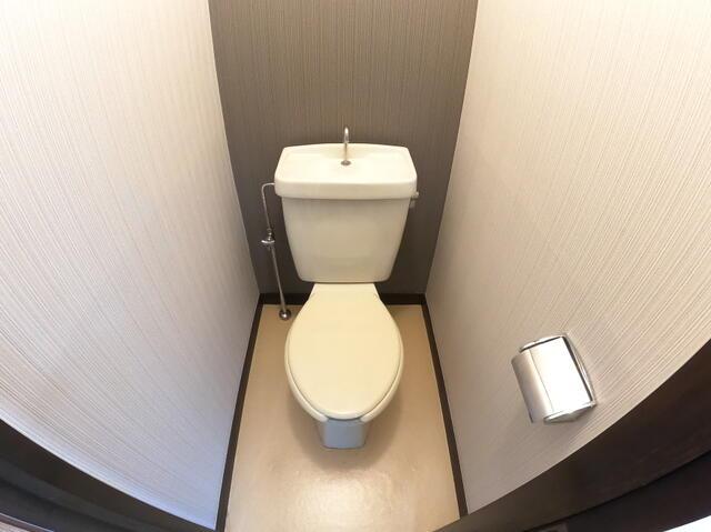 トイレ　トイレもきれいです