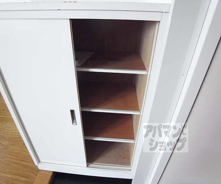 収納　シューズボックスです。